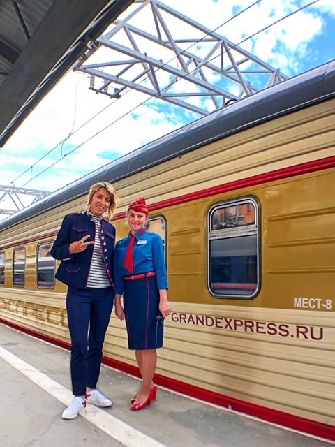 grand express train moscow nautistyles